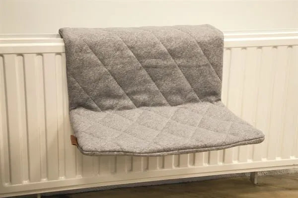 Beeztees Radiator Bed Jersey Grey 40x30x25cm